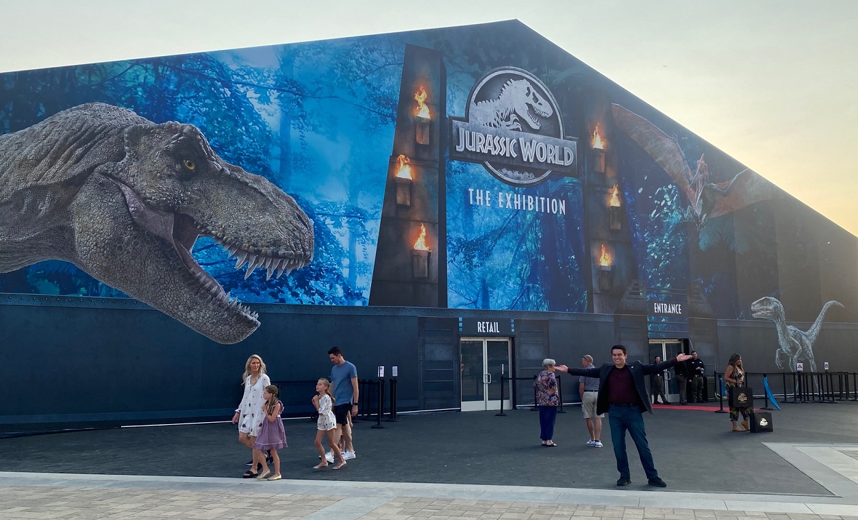 Jurassic World The Exhibition Dino Dad Reviews
